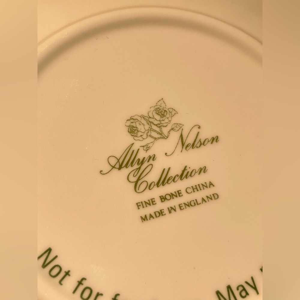 Royal Kendal English Rabbit Plate The Sheila Mannes Abbott Collection 4.75"W Fin - Picture 10 of 11